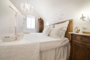 Отель Santa Marina B&B in corte Cataldi  Галли́поли